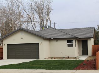 1028 14th St, Wasco, CA 93280