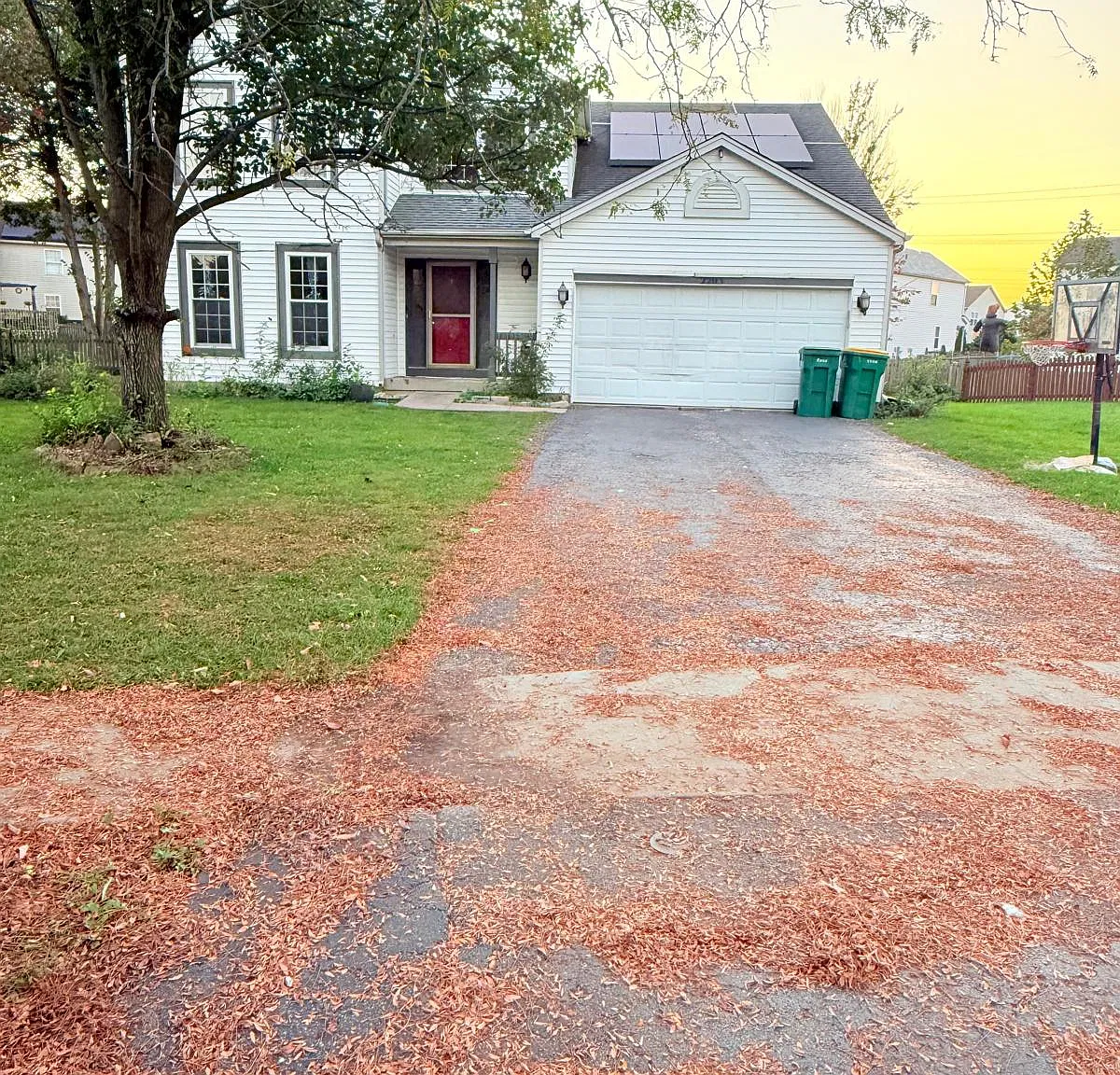 4 bed, 1937 sqft, $2,950 — Photo 3