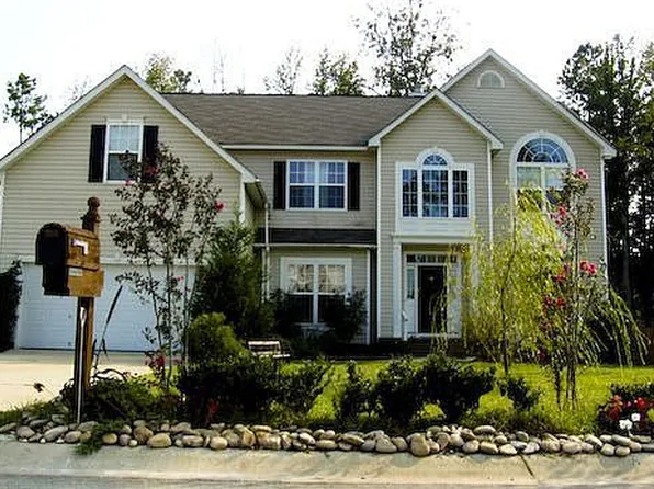 10 Walden Place Ct, Elgin, SC 29045