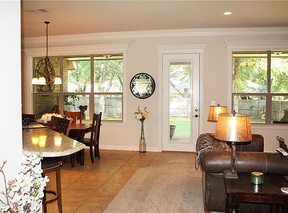 4th image of 8732 S Monticello Cir
