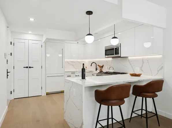 428 East 9th Street 611 image 1 of 24