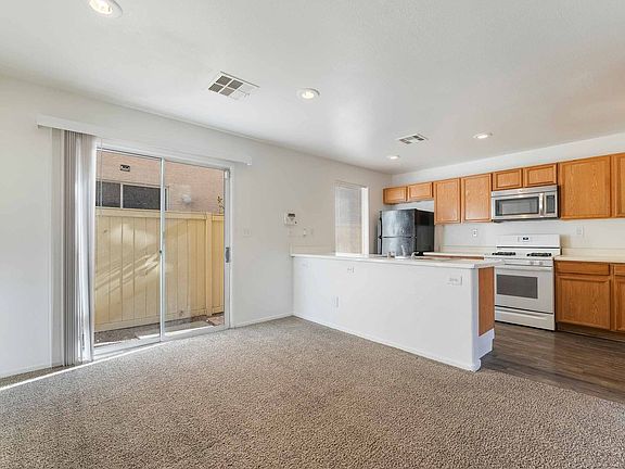 5th image of 2144 Tierra Del Verde St