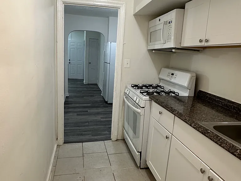 2814 Pomeroy Rd SE #2 — Photo 6