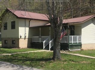 71 Foster Rd, Foster, WV 25081