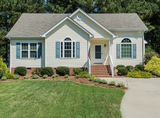 2800 Glastonbury Rd, Apex, NC 27539