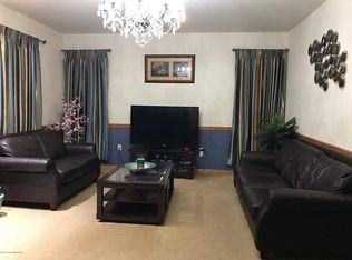 105 Arlen Rd, Stroudsburg, PA 18360