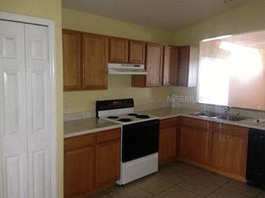 5th image of 120 Lakeview Dr