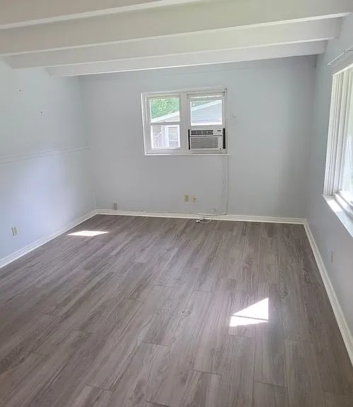 1701 Poplar St #B — Photo 4