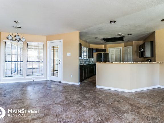 4th image of 809 Penn Pl