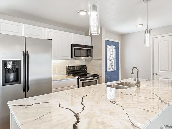 5th image of 985 S Krameria St