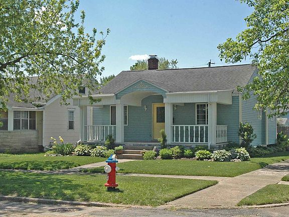 3rd image of 701 S 32nd St