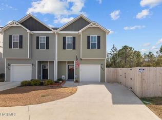 294 Currituck Dr, Holly Ridge, NC 28445