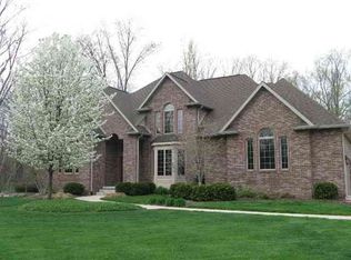 2610 Harrison Woods Rd, Terre Haute, IN 47805