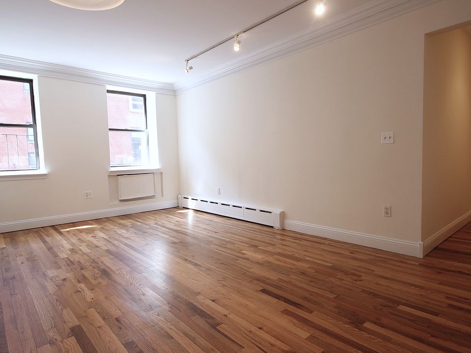1st image of 525 W 49th St APT 3B