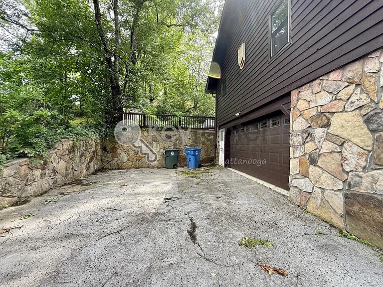 4910 Bal Harbor Dr — Photo 25