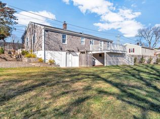 51 Homestead Ln, East Falmouth, MA 02536