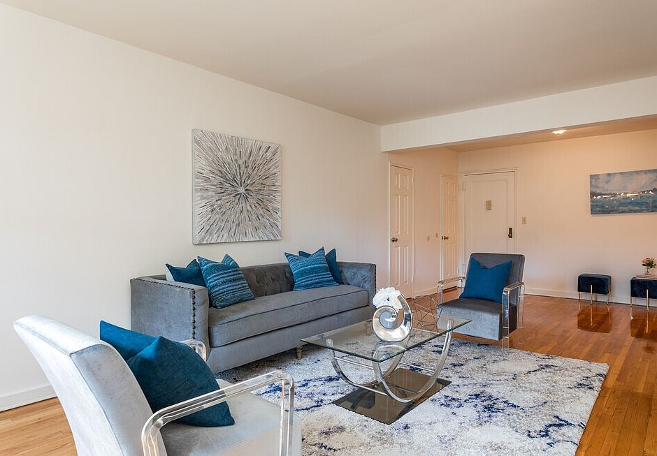 Living Area-Classic