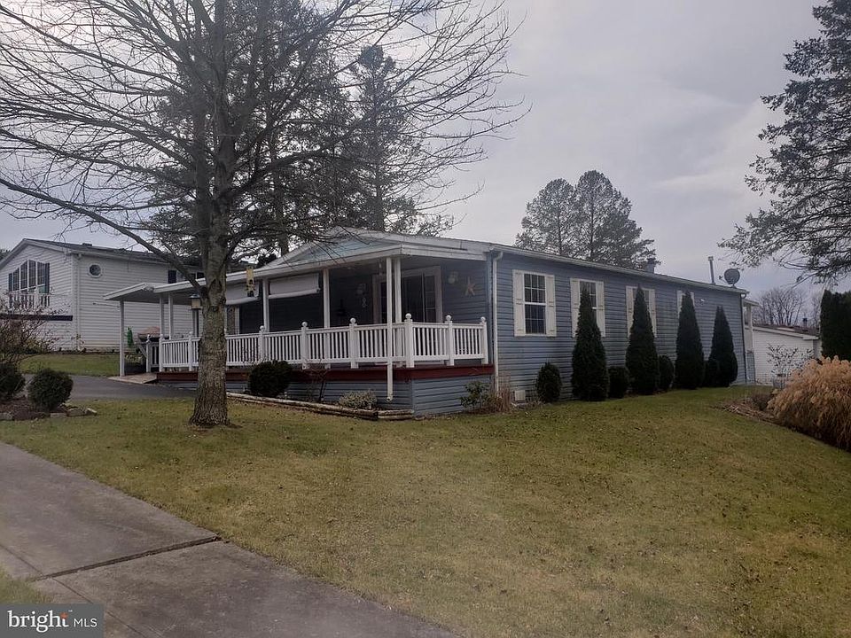 1st image of 8 Audubon Park
