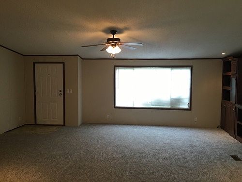 5th image of 302 W Broadway