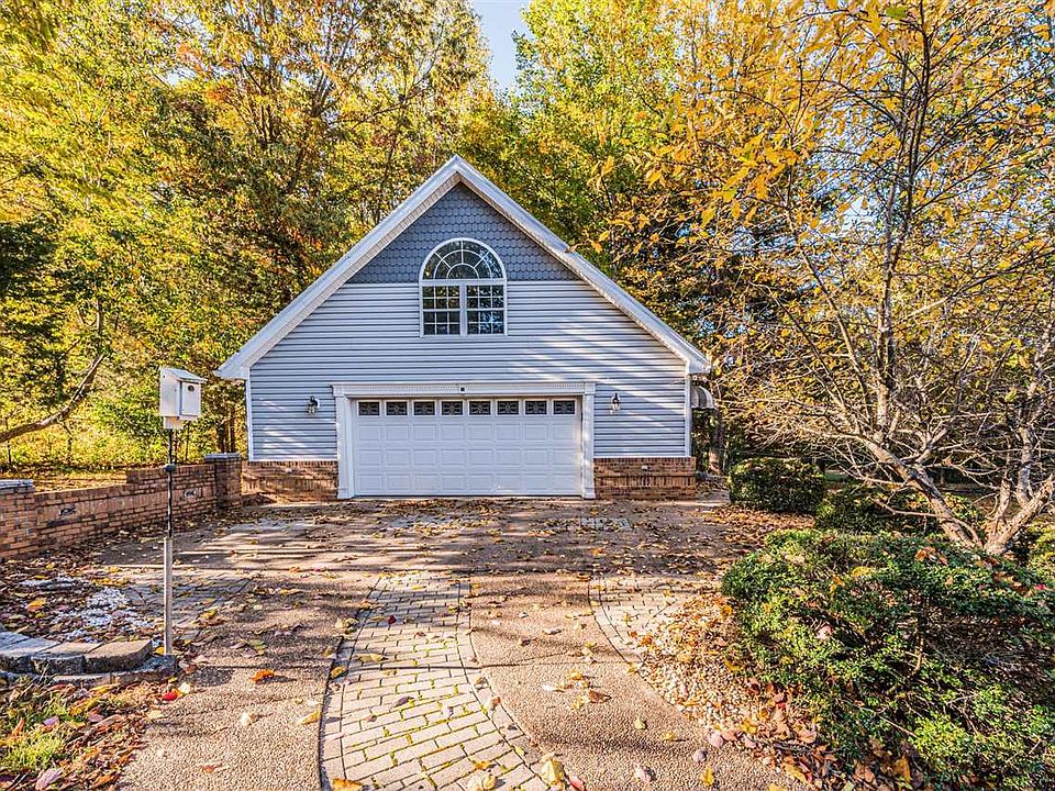 611 Drakesborough Dr, Bowling Green, KY 42103 Zillow