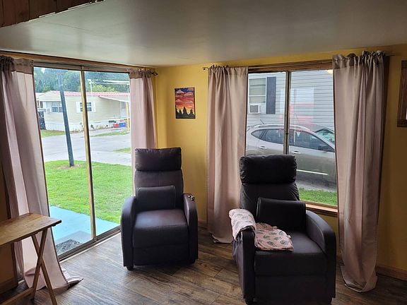 3rd image of 8620 Bayshire Way #189
