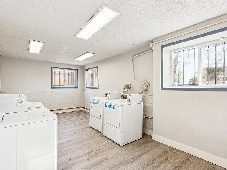 3604 E Uintah St #B10 — Photo 9