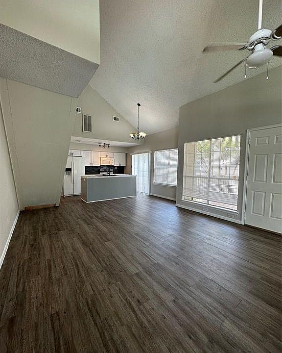 111 Dunbar Estates Dr Friendswood, TX, 77546 Apartments for Rent Zillow