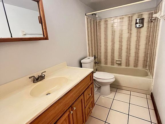 5th image of 116 Garden Beach Ln