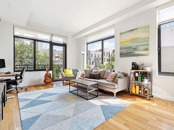 2nd image of 538 Union Ave APT 2A