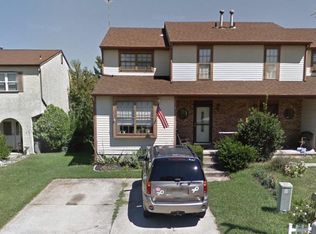 5 Lunar Ln, Sewell, NJ 08080