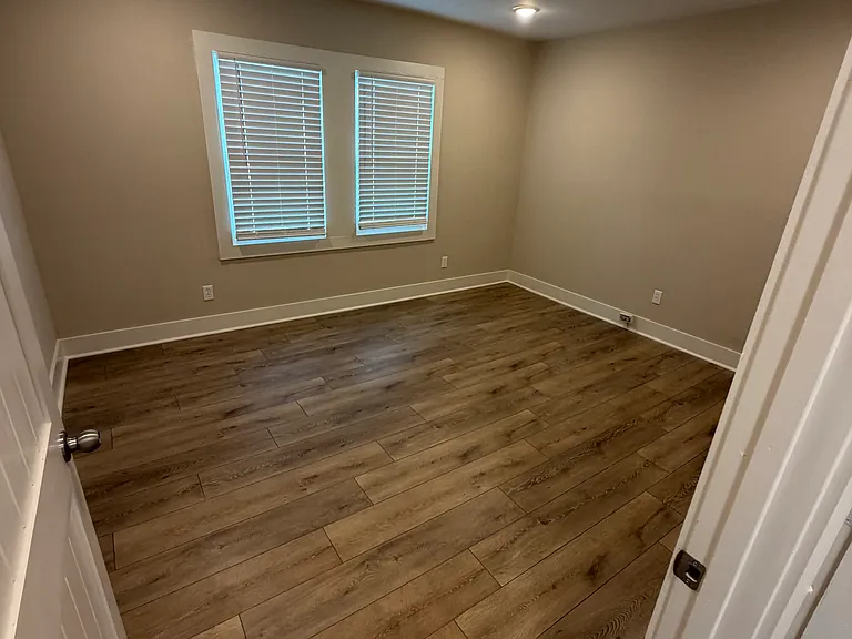 1618 3rd Ave — Photo 3