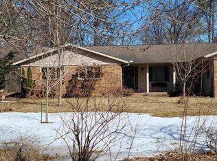 2540 Springville Dr, Plover, WI 54467