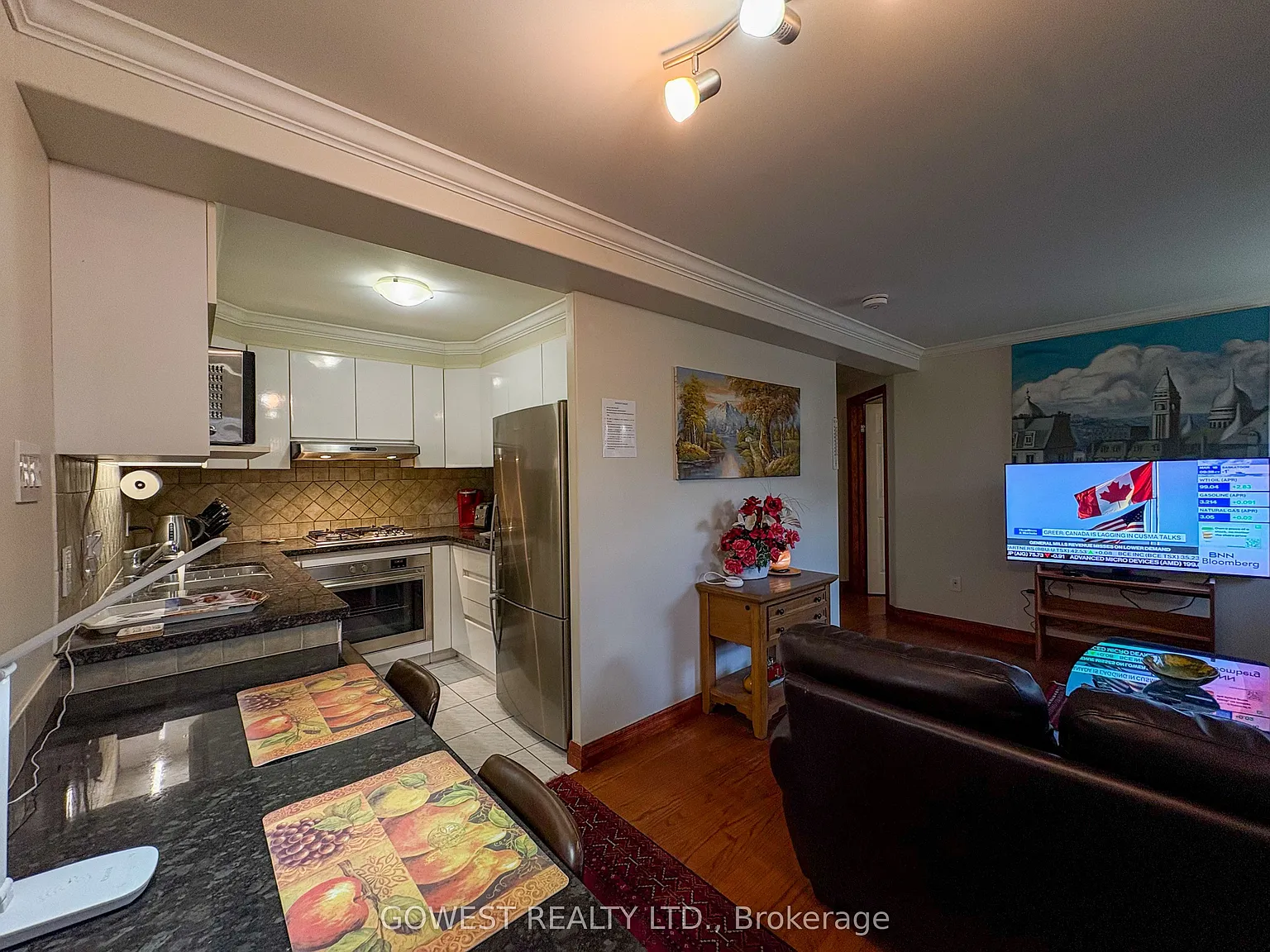 1 bed, $2,300 — Photo 3