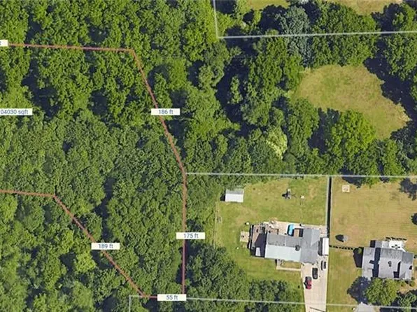 0 Peck Ln, Barrington, RI 02806