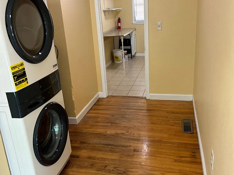 1126 McKinley Ave — Photo 9