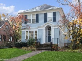 2736 Harrison St, Evanston, IL 60201