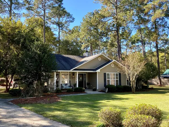 204 Magnolia Dr, Nashville, GA 31639