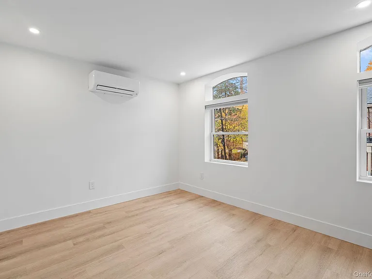 117 Lander St #3 — Photo 7