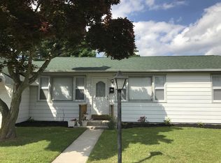 27 S Monroe Ave, Hammonton, NJ 08037