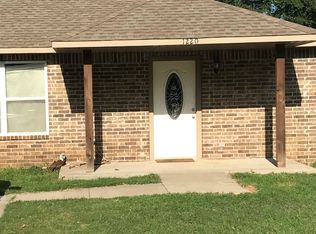 1214 Wolfe Ln, Ada, OK 74820