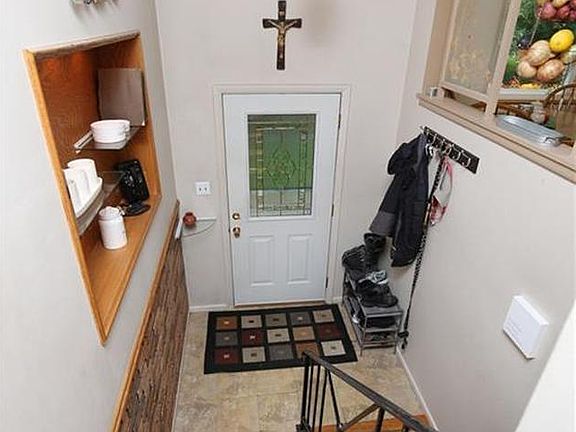 4th image of 4114 Hancock Dr