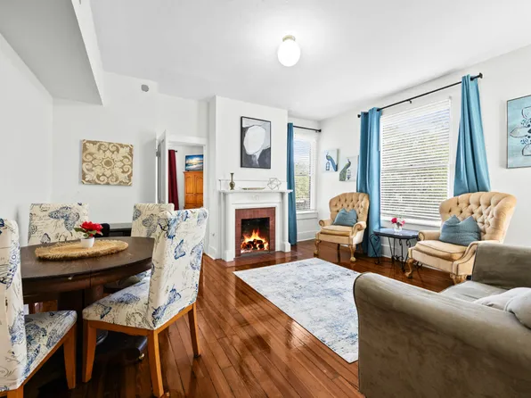 205 SE 7th St, Gainesville, FL