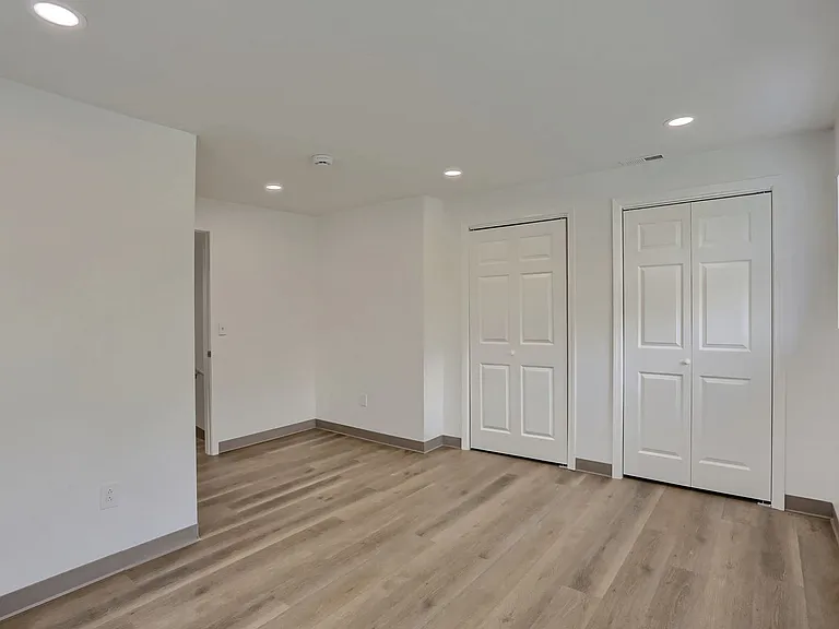 153 Kathleen Dr — Photo 12