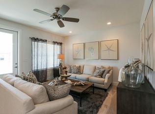 995 Airport Rd UNIT 52, Destin, FL 32541