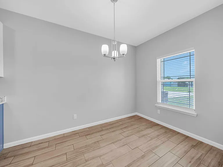125 Fernwood St — Photo 15