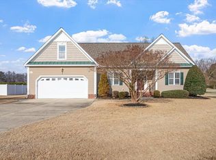 61 Merlot Ct, Clayton, NC 27520