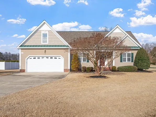 61 Merlot Ct, Clayton, NC 27520