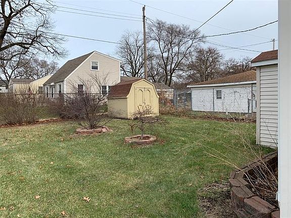 3rd image of 2700 E 37th Ave