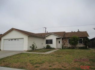 1109 N Poppy St, Lompoc, CA 93436