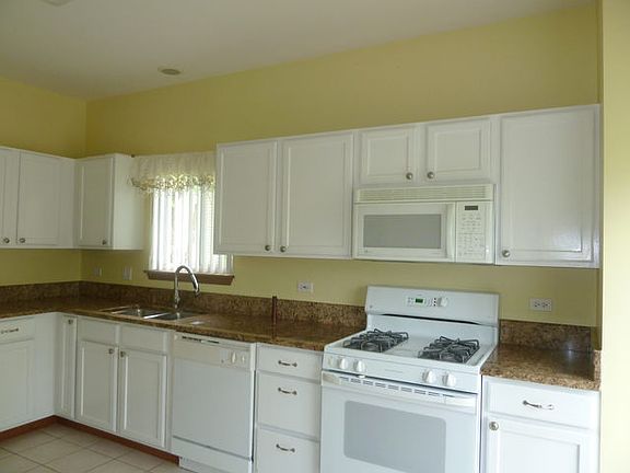 4th image of 20940 W Blossom Ln